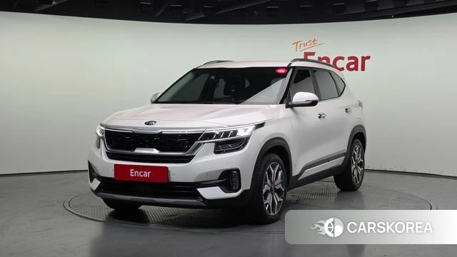 Kia Seltos 2020 Белый из Кореи