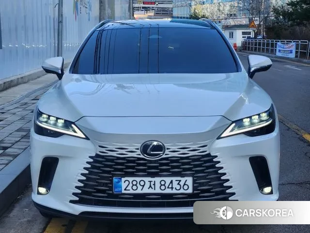 Lexus RX350h 5th generation 2024 Белый из Кореи