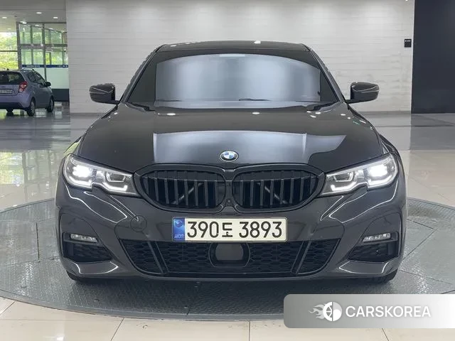 BMW 3 Series (G20) 2021 Черный из Кореи