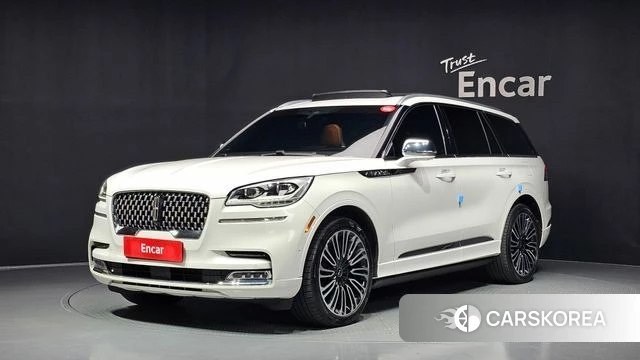 Lincoln Aviator 2nd generation 2022 Белый из Кореи
