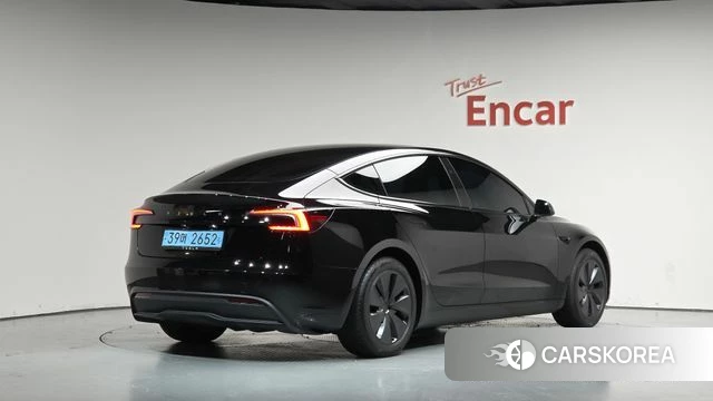 Tesla Model 3 2024 Черный из Кореи