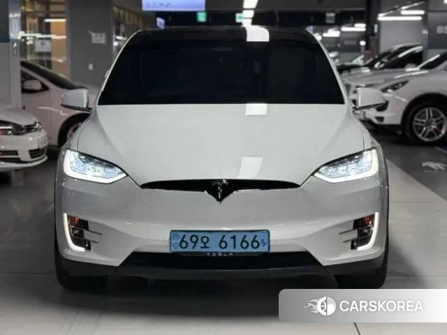 Tesla Model X 2020 Белый из Кореи