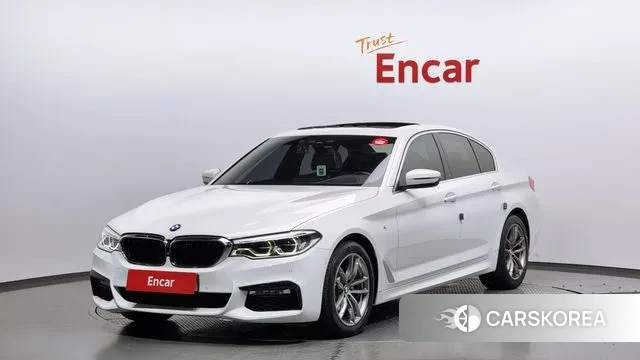 BMW 5 Series (G30) 2018 Белый из Кореи