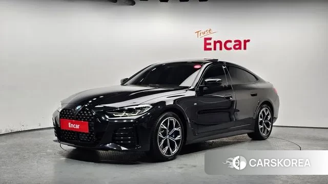 BMW 4 Series (G22) 2024 Черный из Кореи