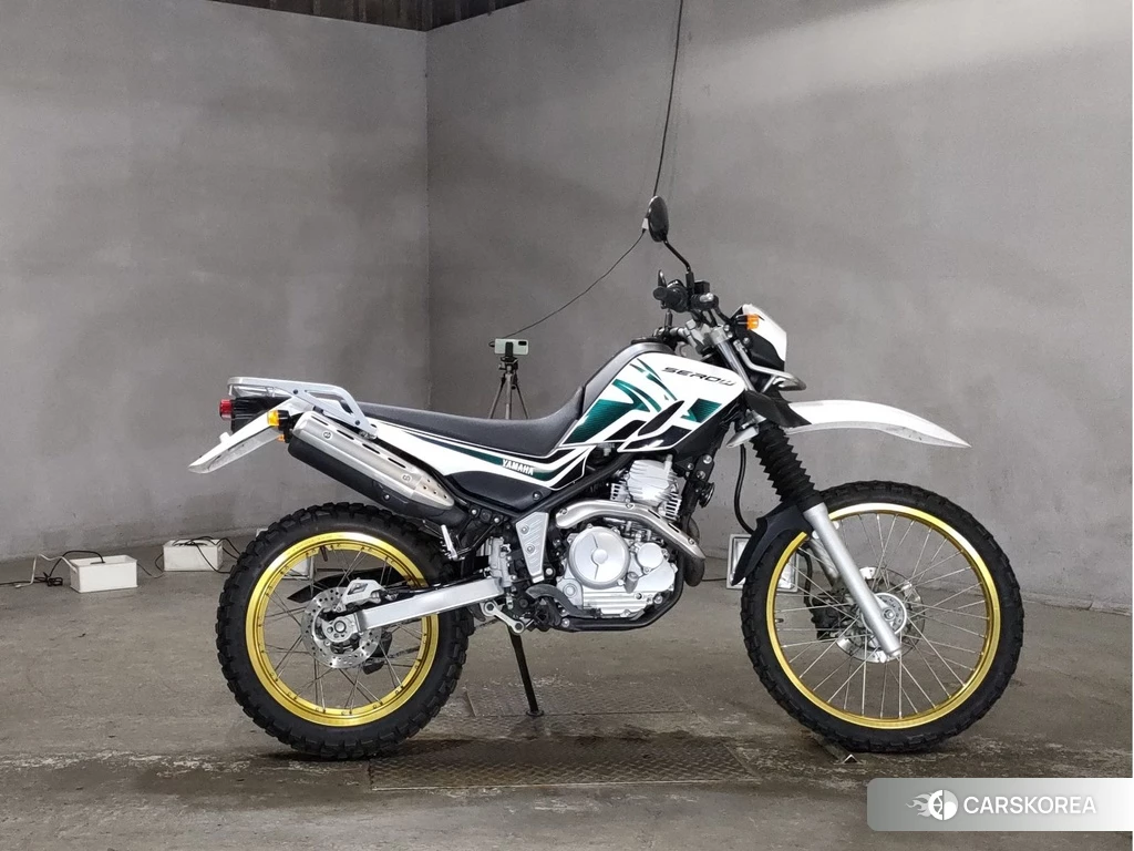 Проданный Yamaha SEROW 250 2014 из Японии