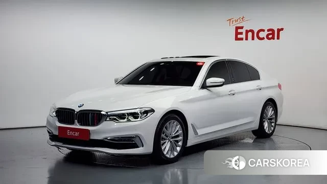 BMW 5 Series (G30) 2018 Белый из Кореи
