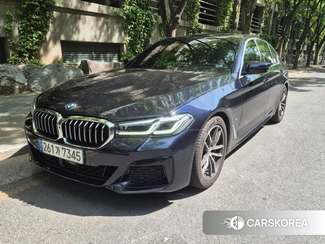BMW 5 Series (G30) 2021 Черный из Кореи