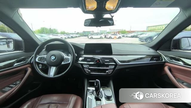 BMW 5 series 2019 Черный из Китая