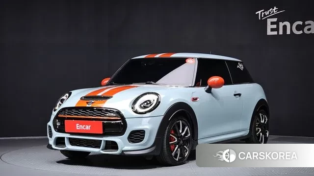 Mini Cooper S 2019 Светло-серебряный цвет из Кореи