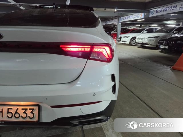 Kia K5 3rd generation 2021 Белый из Кореи