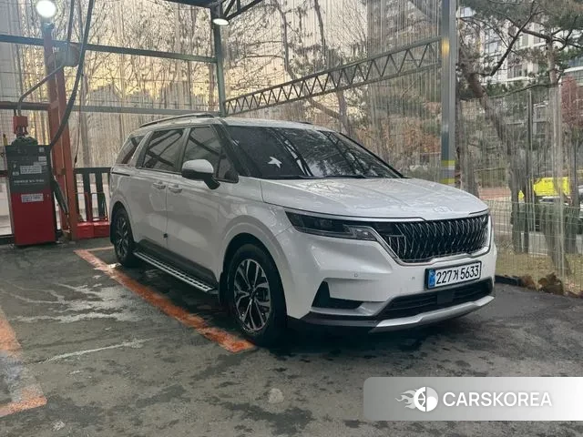 Kia The New Carnival 4th Generation 2023 Белый из Кореи