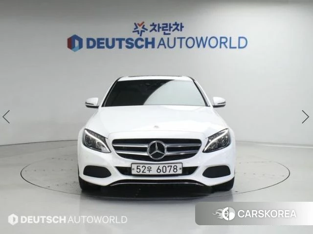 Mercedes-Benz C-Class W205 2018 Белый из Кореи