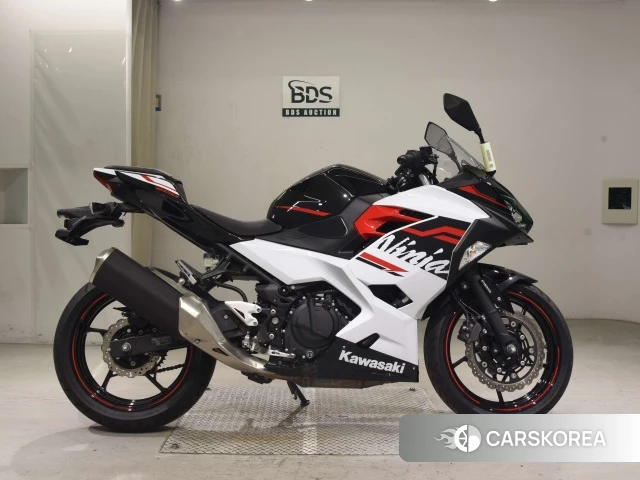Проданный Kawasaki NINJA 400 2020 из Японии