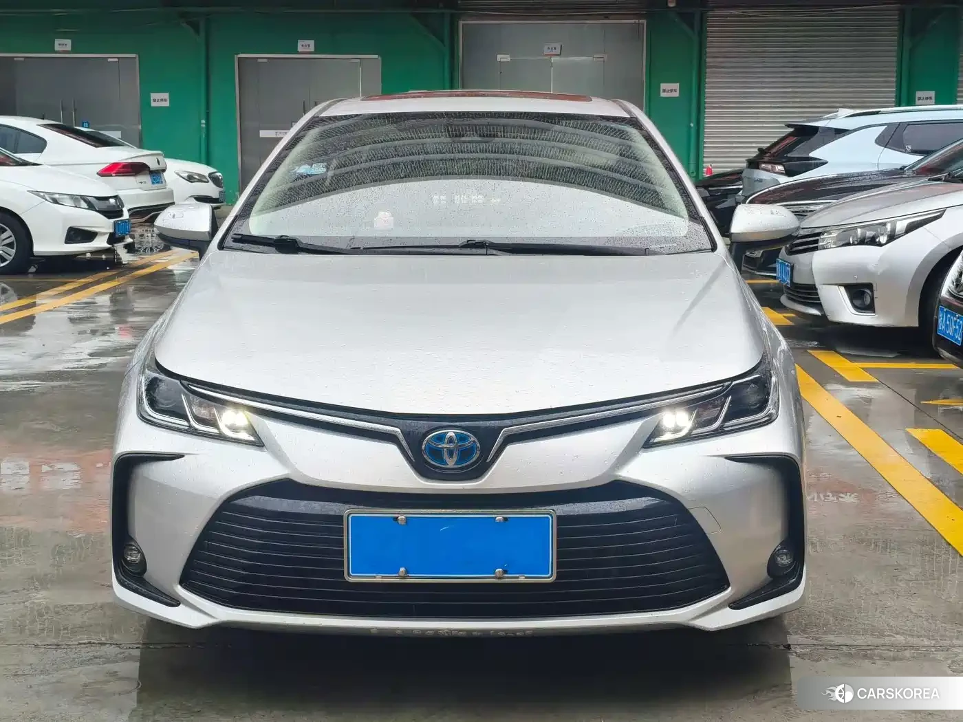 Toyota Corolla 2023 Silver/gray из Китая