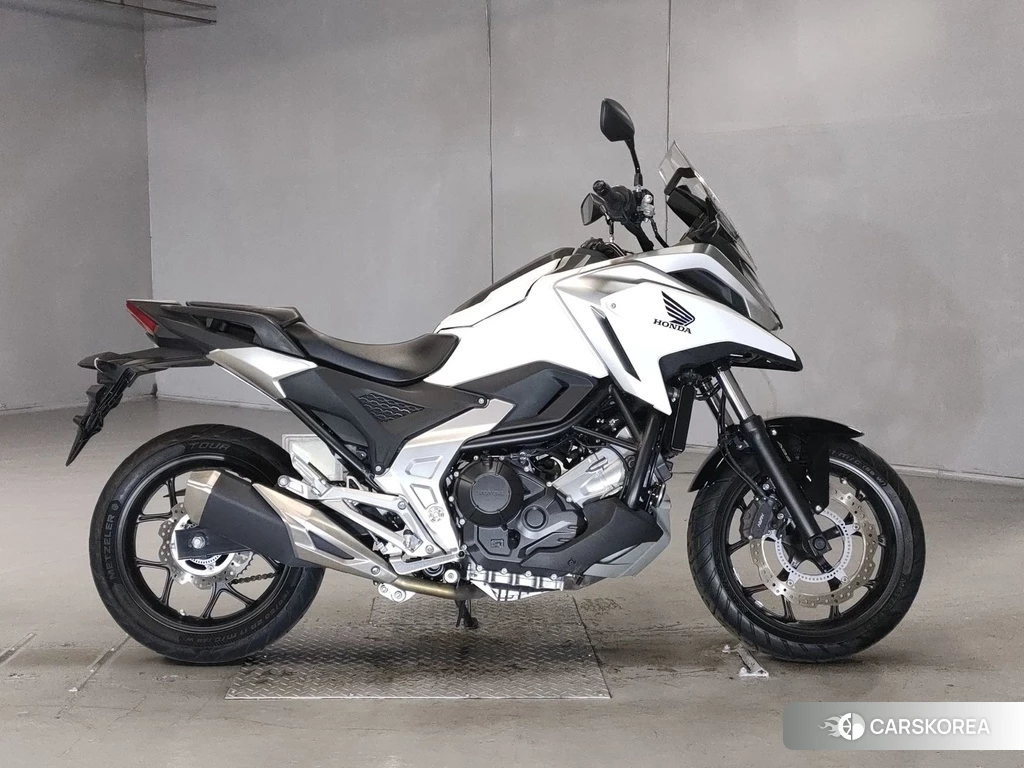 Проданный Honda NC750X 2021 из Японии
