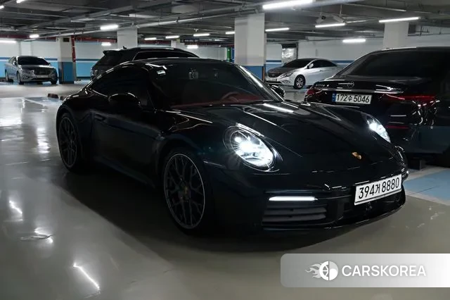 Porsche 911(992) 2020 Черный из Кореи