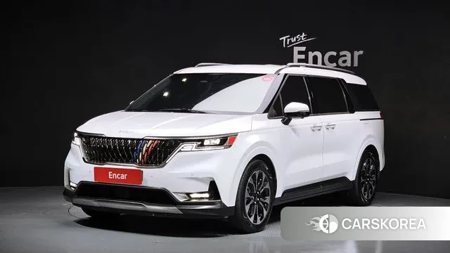 Kia Carnival 4th generation 2023 Белый из Кореи