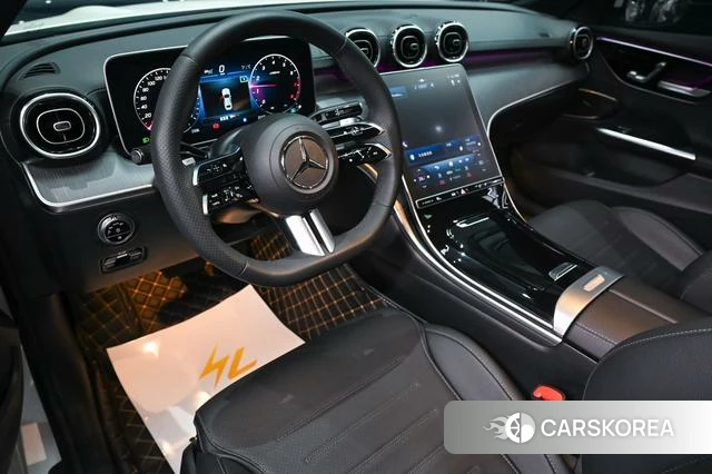 Mercedes-Benz Class C 2023 Белый из Китая