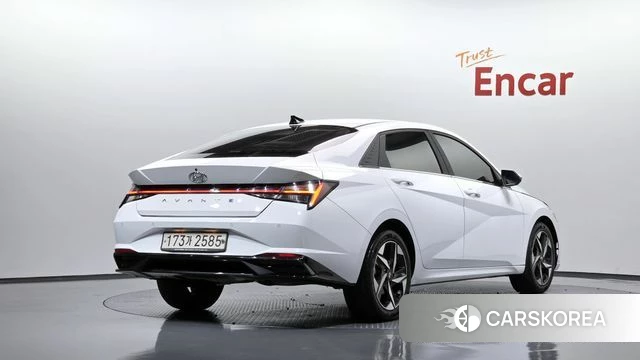 Hyundai Avante (CN7) 2020 Белый из Кореи