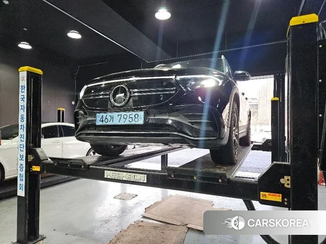 Mercedes-Benz EQB X243 2023 Черный из Кореи