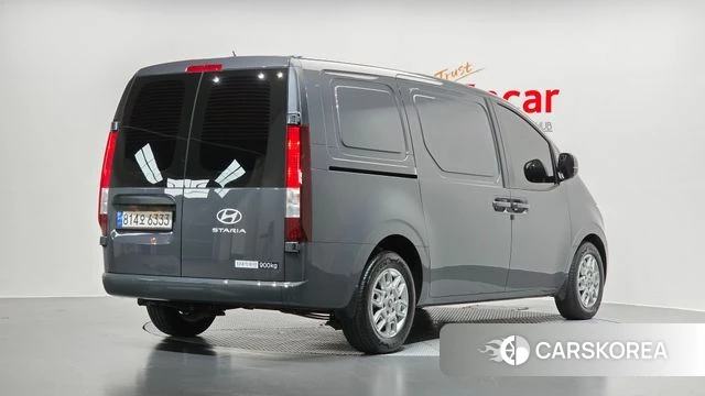 Hyundai Staria 2025 Серый из Кореи