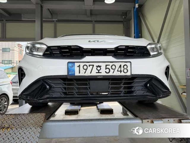 Kia The New K3 2nd generation 2022 Белый из Кореи