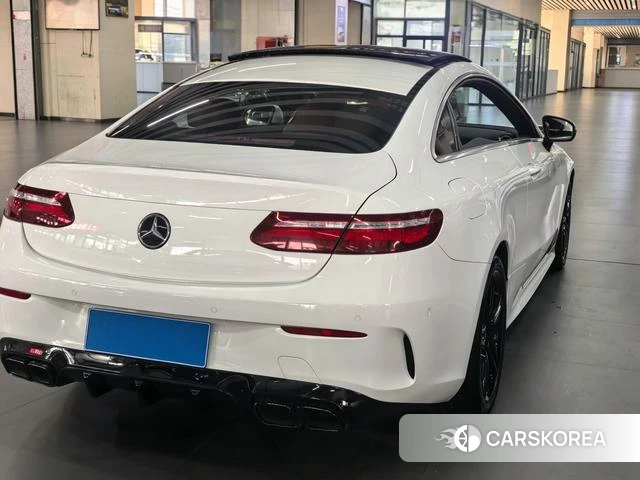 Mercedes-Benz E-class (imported) 2018 Белый из Китая