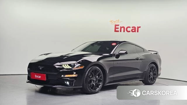 Ford Mustang 2022 Черный из Кореи