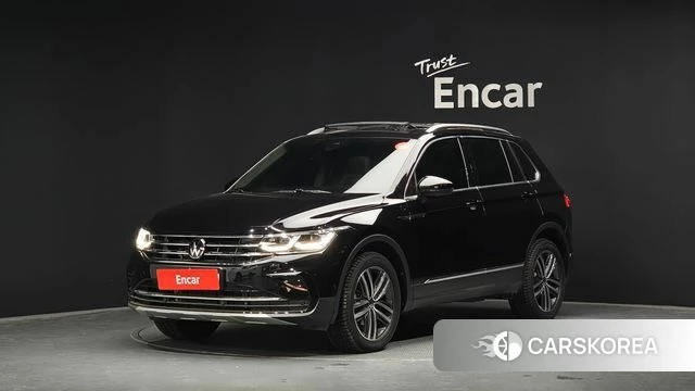 Volkswagen Tiguan second Generation 2022 Черный из Кореи