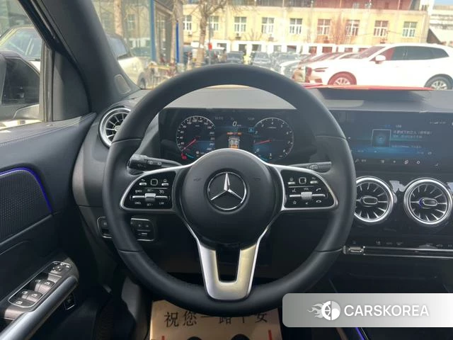 Mercedes-Benz GLA 2021 Черный из Китая