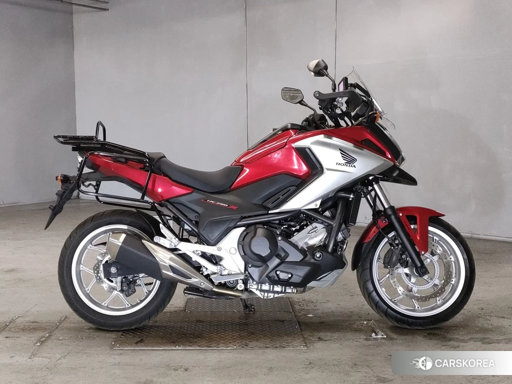 Проданный Honda NC750X DCT 2016 из Японии