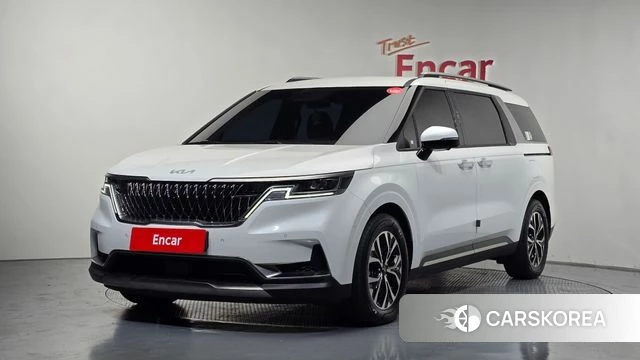 Kia Carnival 4th generation 2023 Белый из Кореи