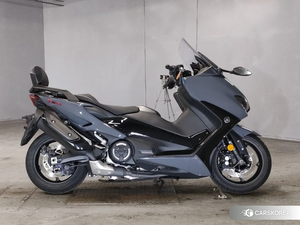 Проданный Yamaha T-MAX 560 2021 из Японии