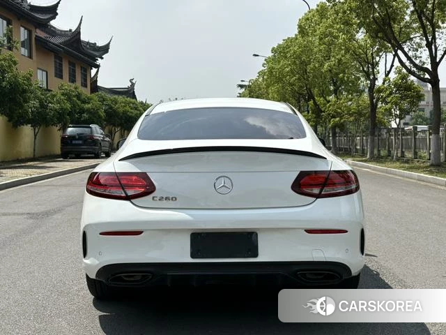Mercedes-Benz Class C (imported) 2023 Белый из Китая