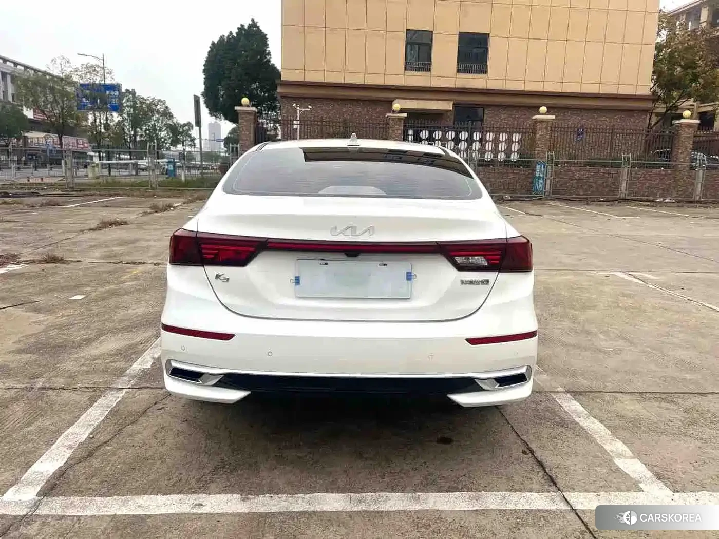 Kia K3 2022 Белый из Китая