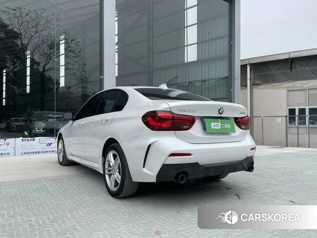BMW 1 series 2023 Белый из Китая