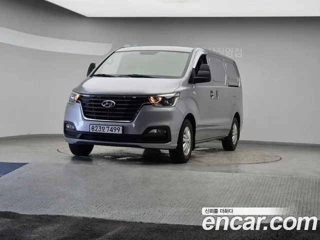 Hyundai The New Grand Starex 2018 Серебристо-серый из Кореи