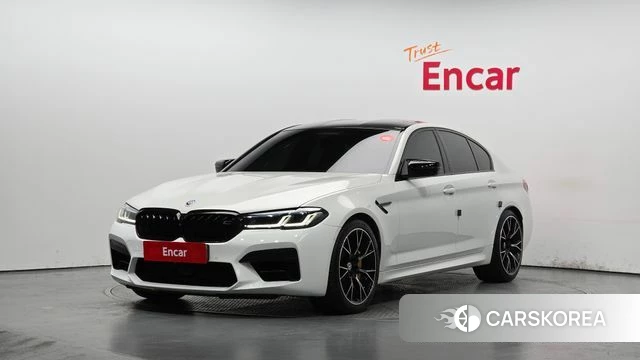 BMW M5 (F90) 2023 Белый из Кореи