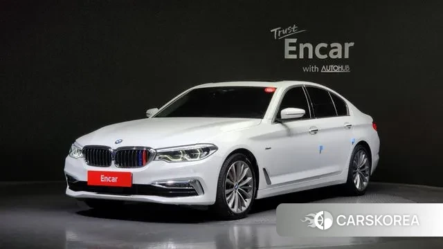 BMW 5 Series (G30) 2018 Белый из Кореи
