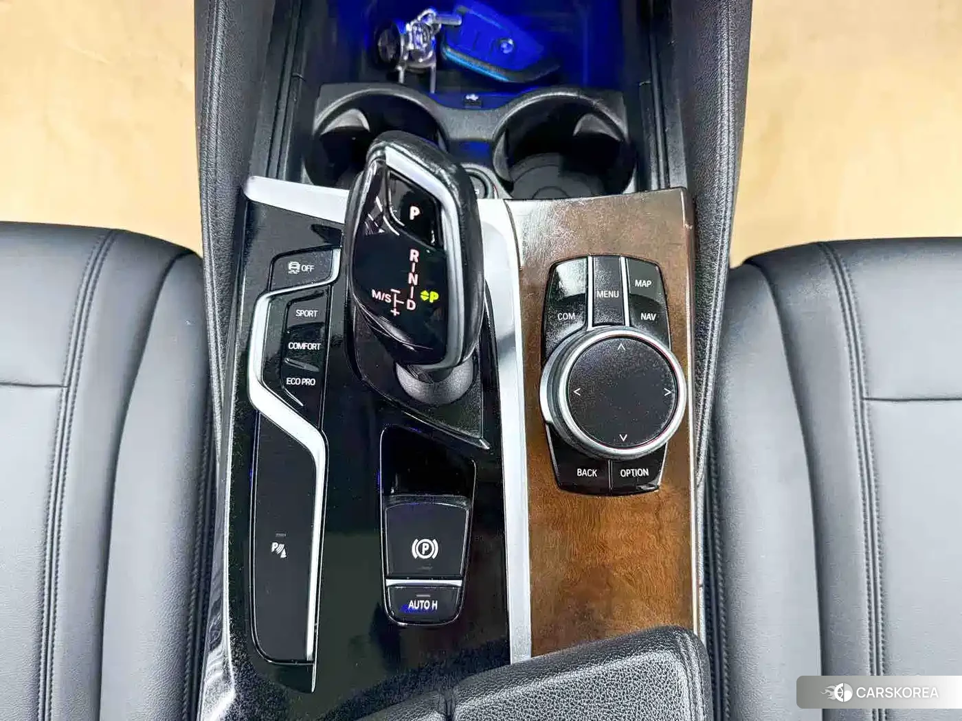 BMW 5 series 2018 Белый из Китая