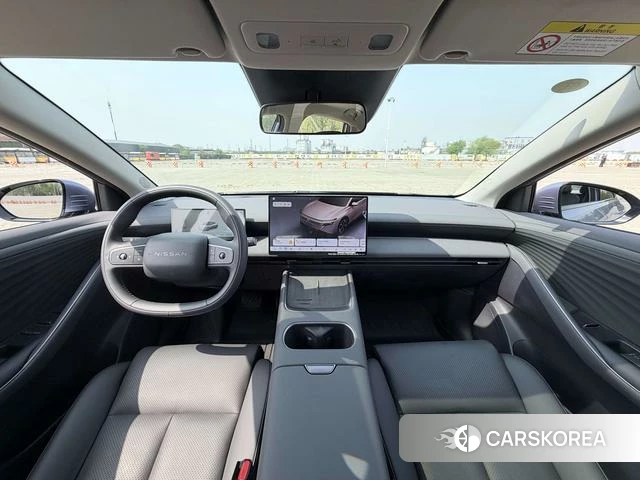 Nissan N6 2025 Серебристо-серый из Китая
