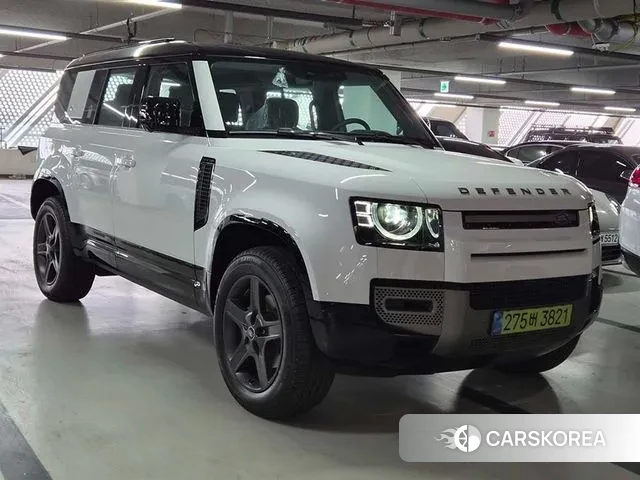 Land Rover Defender (L663) 2024 Белый из Кореи