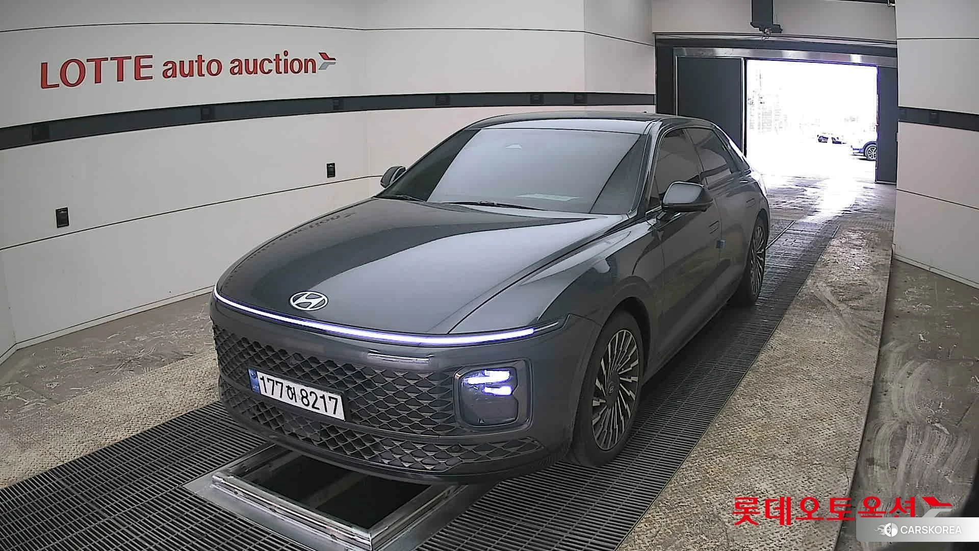 Hyundai Grandeur 2024 Nocturne Grey Metallic из Кореи