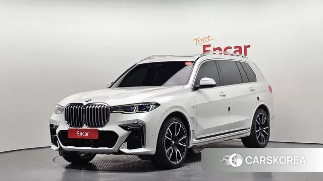 BMW X7 (G07) 2022 Белый из Кореи