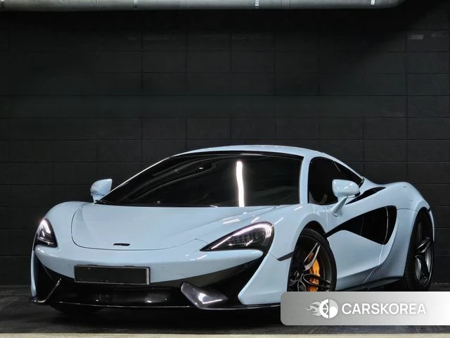 McLaren 570S 2019 Небесно-голубой из Кореи