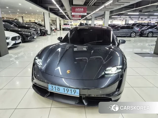 Porsche Taycan 2022 Серый из Кореи