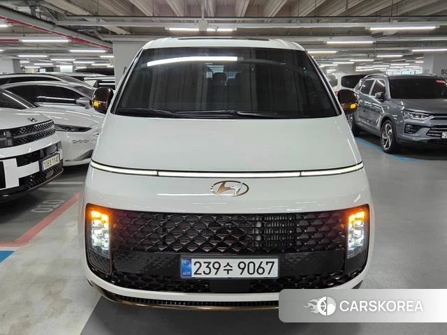 Hyundai Staria 2024 Белый из Кореи