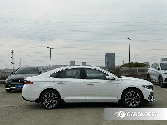 Geely Automobile Xingrui 2026 Белый из Китая