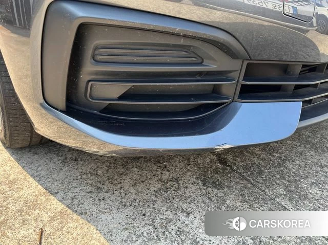 BMW 1 Series (F40) 2020 Серый из Кореи