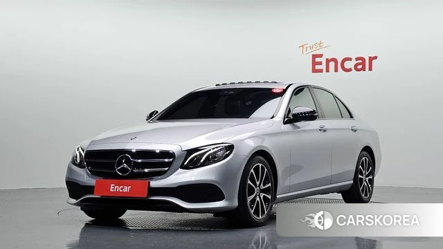 Mercedes-Benz E-Class W213 2020 Серебряный из Кореи